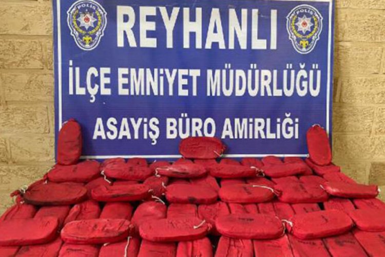 11 kilo 590 gram esrar ele geçirildi