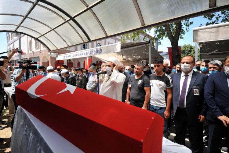 Bursa, şehidini son yolculuğuna uğurladı
