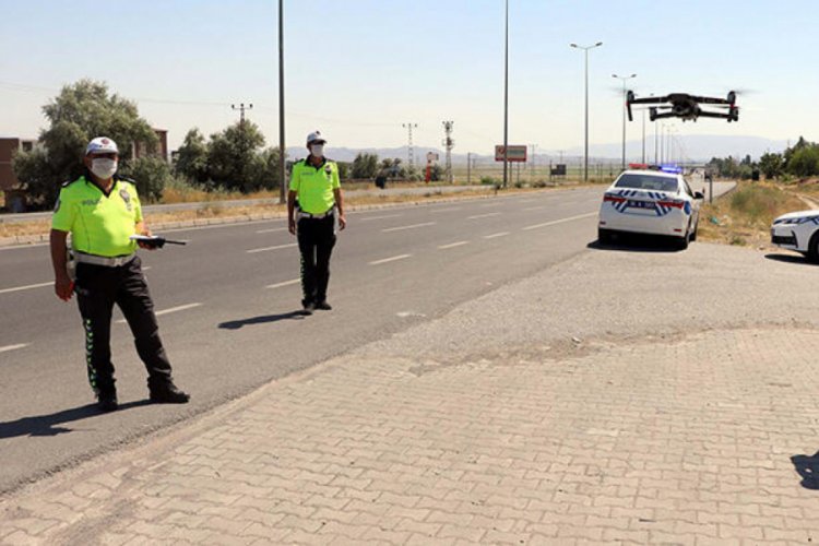 Kayseri'de drone ile kırmızı ışık denetimi