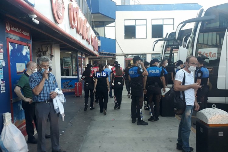 Kurban Bayramı öncesi polis ekiplerinden otogar denetimi