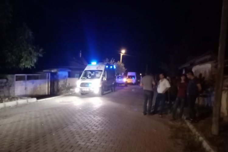 Elektrik kontağından çıkan yangın korkuttu
