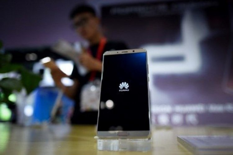 Huawei tarihte ilk kez Samsung'u geçti