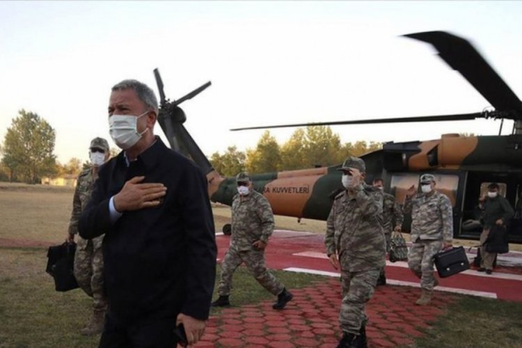 Bakan Akar ile komuta kademesi Yunanistan ve Bulgaristan sınırlarında