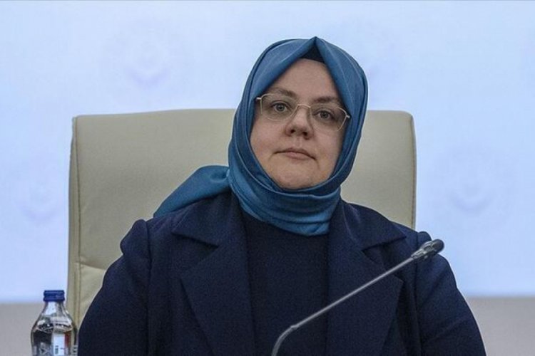 Bakan Selçuk: Fikrine güvenenler, edepsiz ifadeler kullanmak zorunda kalmaz