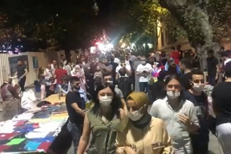 Bursa'da ne virüs dinlediler ne de sosyal mesafe