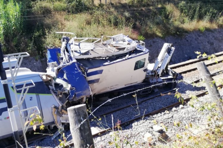 Portekiz'de hızlı tren kazası: 1 ölü, 50 yaralı