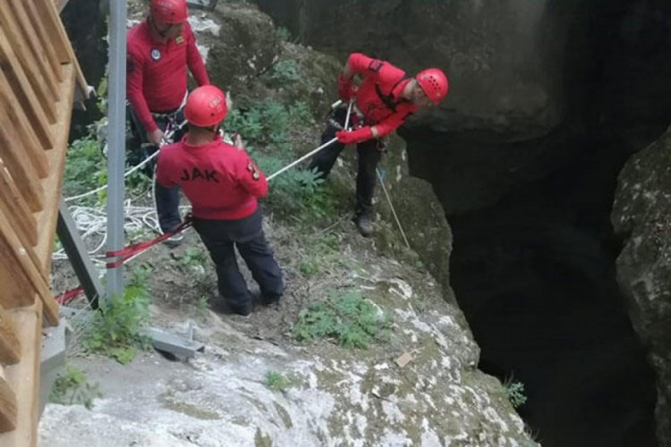 Kanyonda cüzdan kurtarma operasyonu