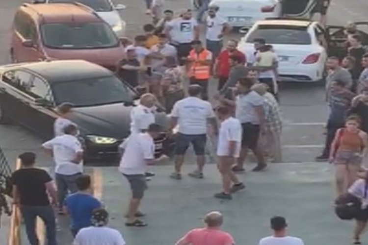 Feribotta sıra kavgası