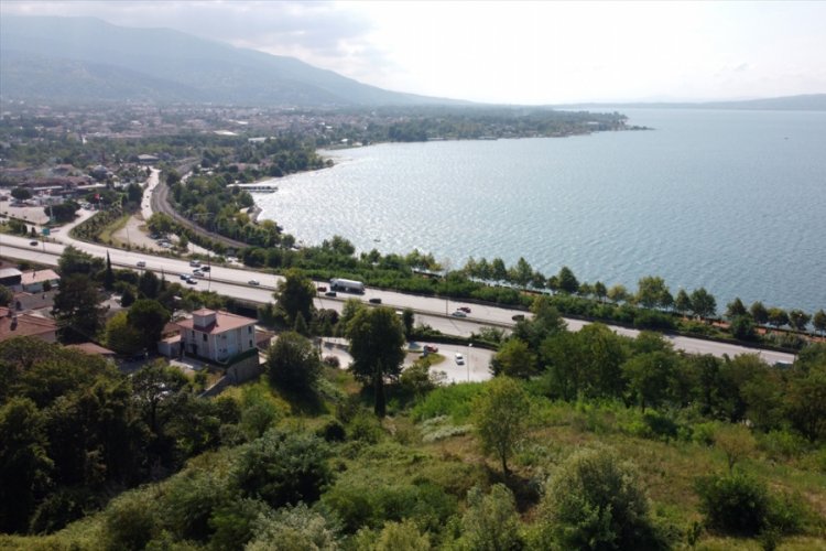 Bursalı tatilciler de Sapanca'yı tercih etti!