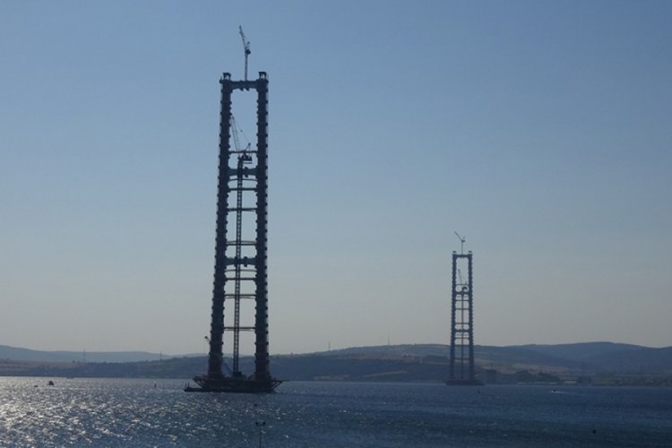 1915 Çanakkale Köprüsü'nde itme-sürme metodu uygulandı