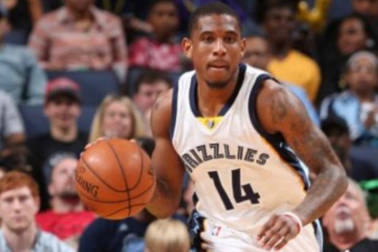 Frutti Extra Bursaspor'a NBA patentli yeni ABD'li