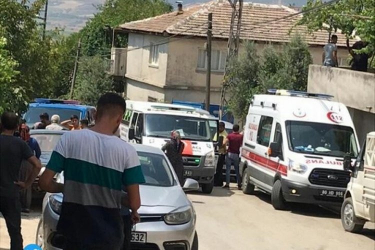 Eşini öldürdü, muhtarı arayıp haber verdi!