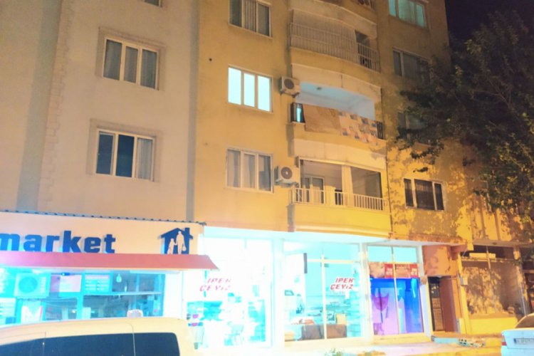 Ev sahibi ile göz göze gelen hırsız balkondan atladı!