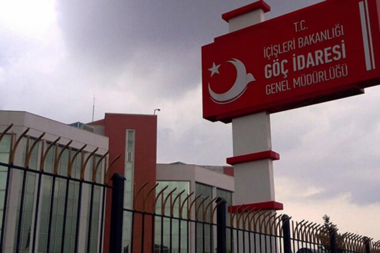 ''Suriyelilerin araçlarına ücretsiz vize muayenesi yapılıyor'' iddiasına Göç İdaresi'nden yalanlama