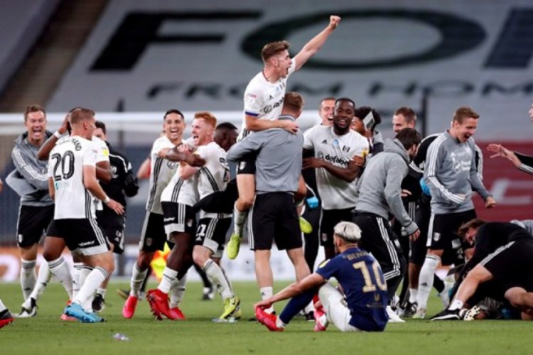 Fulham, Premier Lig'e yükselen son takım!