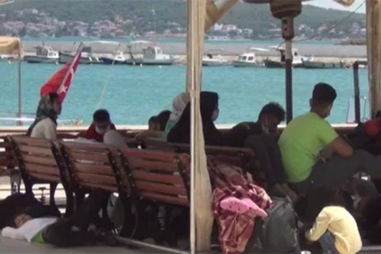 Ayvalık'ta 46 düzensiz göçmen kurtarıldı