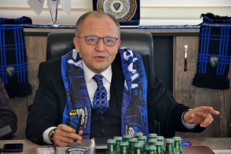 Başkan Ülker: ''Karacabey ismi her zaman ve her yerde zirveye oynamalı''