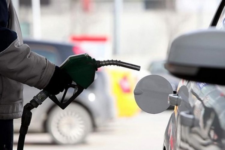 Benzine zam geliyor