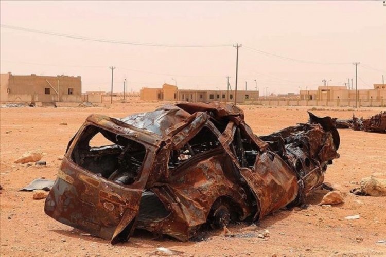Libya'da Sirte düğümü için siyasi çözüm aranırken Hafter'in askeri yığınakları devam ediyor