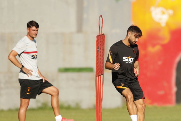 Albert Riera Galatasaray'da teknik ekipte yer alacak