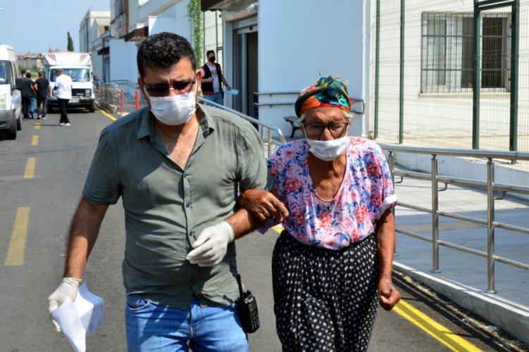 Kiracısı kaçak elektrik ve su kullanan 79 yaşındaki kadına 10 ay hapis