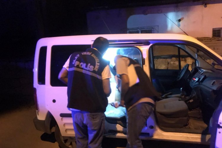 Evinin bahçesindeki su kuyusuna düşen şahıs ağır yaralandı