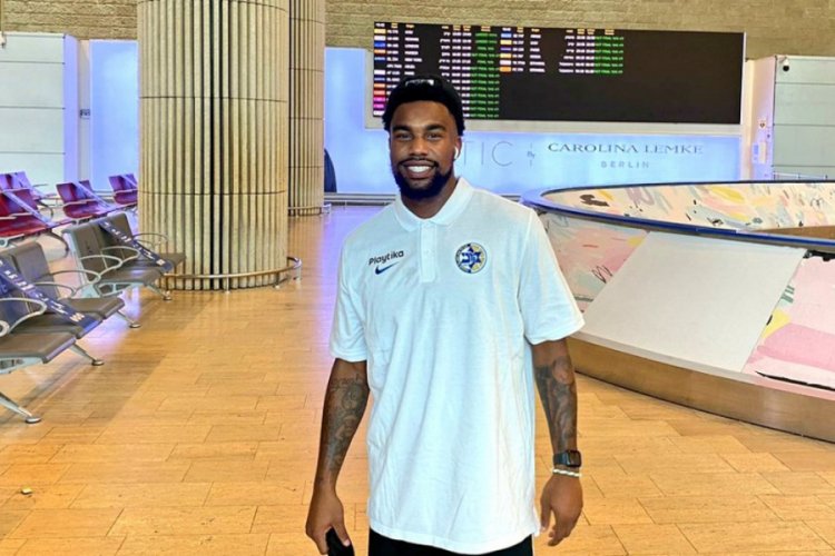 Chris Jones, Maccabi'ye gitti