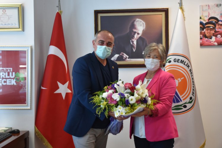 Bursa Gemlik Belediye Başkanı Sertaslan: Kadınlarımızın her daim yanındayız