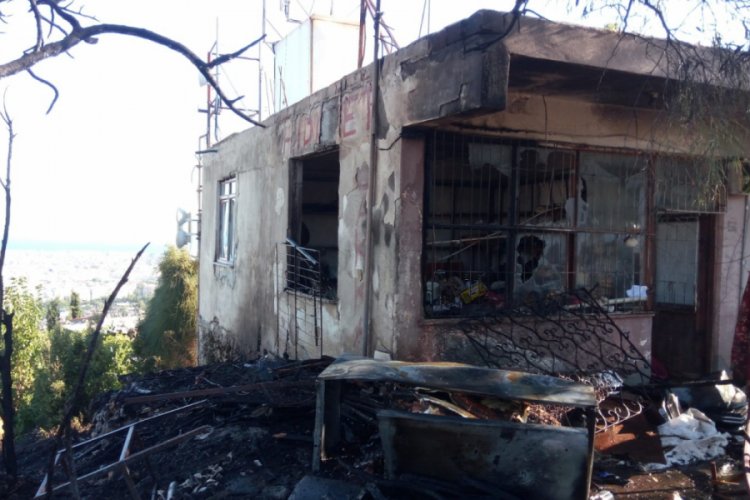 Antalya'da korkutan yangın