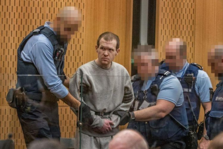 Yeni Zelanda'da camilere terör saldırısı düzenleyen Tarrant'a ömür boyu hapis cezası