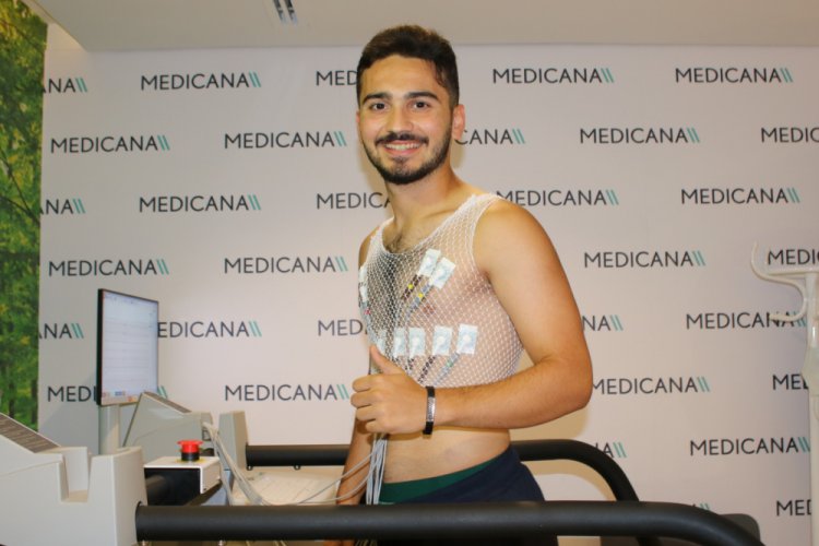 Bursaspor'da sağlık kontrolleri sürüyor