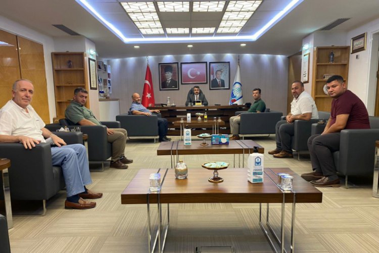 Bursa Yıldırım Belediye Başkanı Yılmaz, kent konseyi üyelerini konuk etti