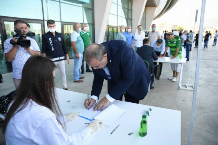Bursaspor'da Olağanüstü Genel Kurul yarın!