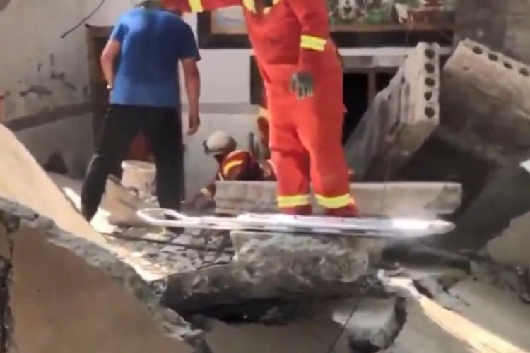 Çin'de otel çöktü: 5 ölü, 10 kayıp!