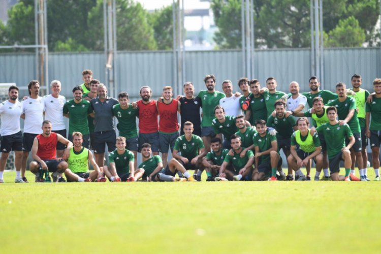 Bursaspor, Gönden ve Öztürk'e teşekkür etti