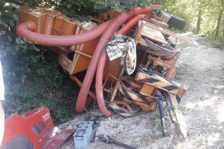Ordu'da traktör devrildi