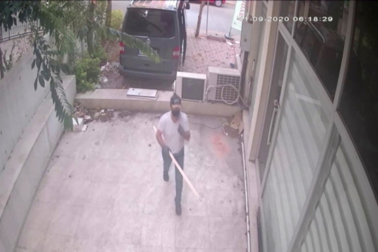 Maskeli 300 bin liralık kuru yemiş hırsızlığı