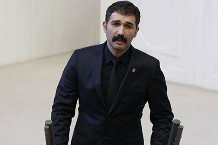 Barış Atay'ı darp ettikleri öne sürülen 3 şüpheli adliyeye sevk edildi