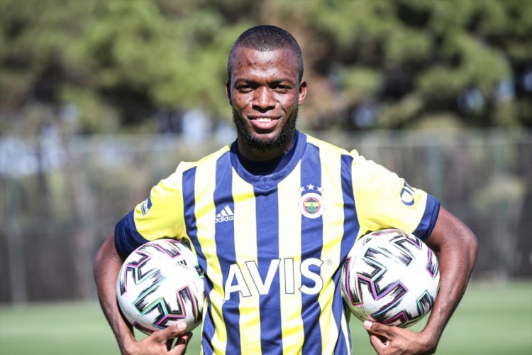 Valencia: ''Çok mutluyum, büyük bir kulübe geldim''
