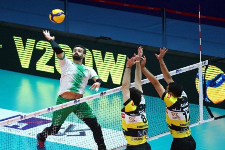 Erkekler Kupa Voley'de çeyrek finale kalan 4 takım belli oldu