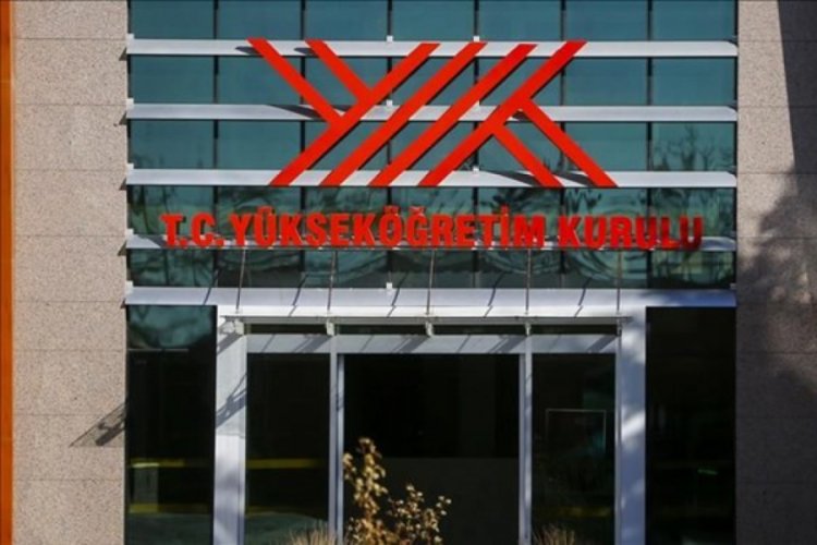 YÖK'ten Covid-19 hastası ve karantinada olan üniversite öğrencilerine kayıt hakkı