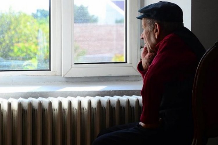 Huzurevlerinde Covid-19 tedbirlerinin süresi uzatıldı