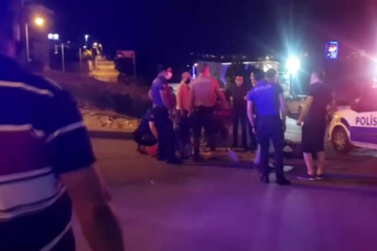 Bıçak çekip haraç kesmek isteyen kişiyi yaraladı
