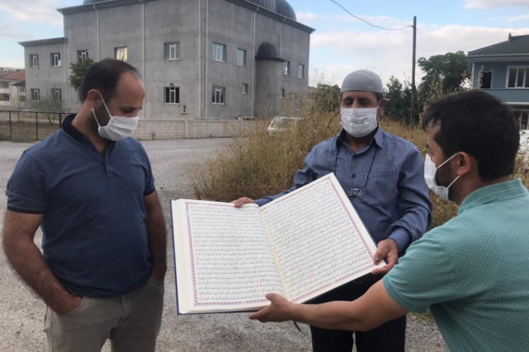 Bursa'da çöp tenekesinde Kur'an-ı Kerim bulunması üzerine soruşturma başlatıldı