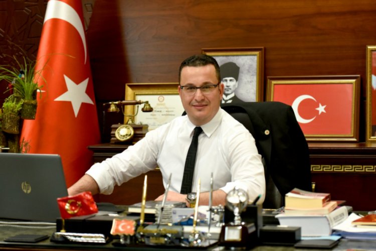 Bursa Mustafakemalpaşa Belediye Başkanı Kanar'a yüzde 61'lik rekor destek
