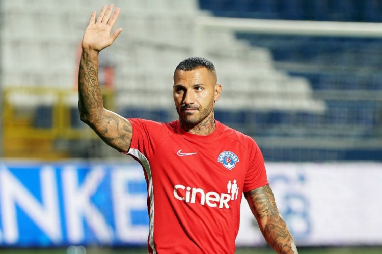 Quaresma Vitoria'ya transfer oldu