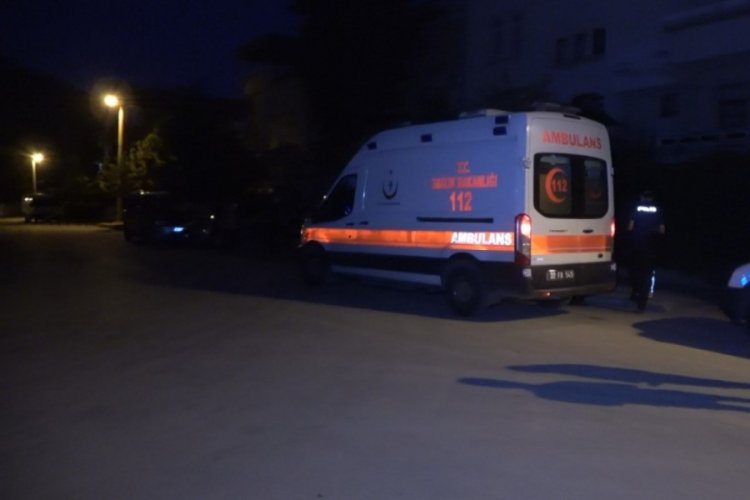 Yaşlı adam evinde ölü bulundu