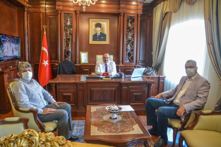 Bursa Karacabey Belediye Başkanı Özkan'dan Vali Canbolat'a ziyaret