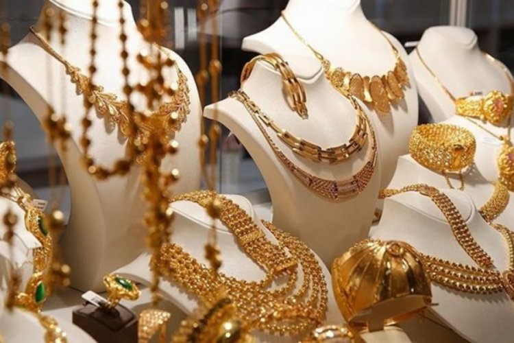 Tüketici ağustosta giyimden kıstı