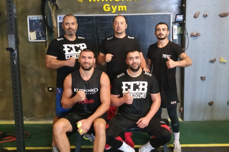 Türk boksörler Ukrayna'da ringe çıkıyor